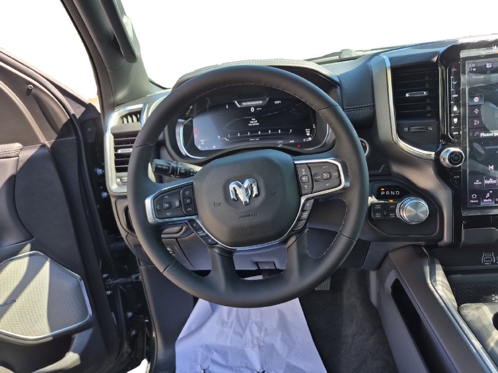 2027 RAM Ram 1500 RAM 1500 LARAMIE CREW CAB 4X4 5'7' BOX