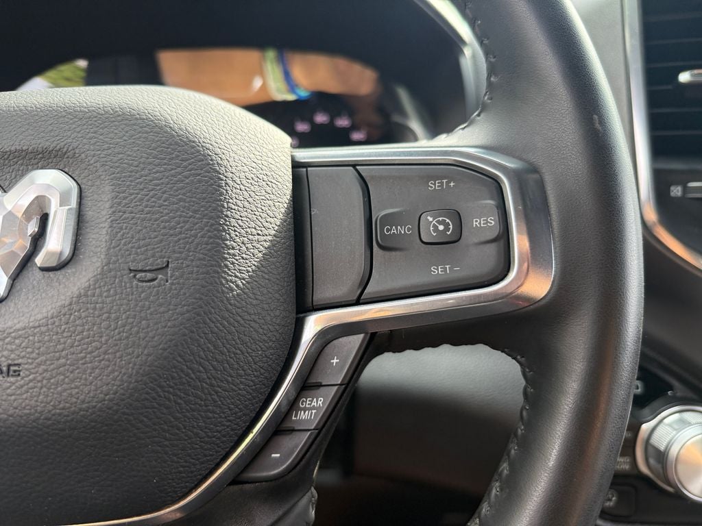 2024 RAM 1500 Laramie Crew Cab 4x4 5'7' Box