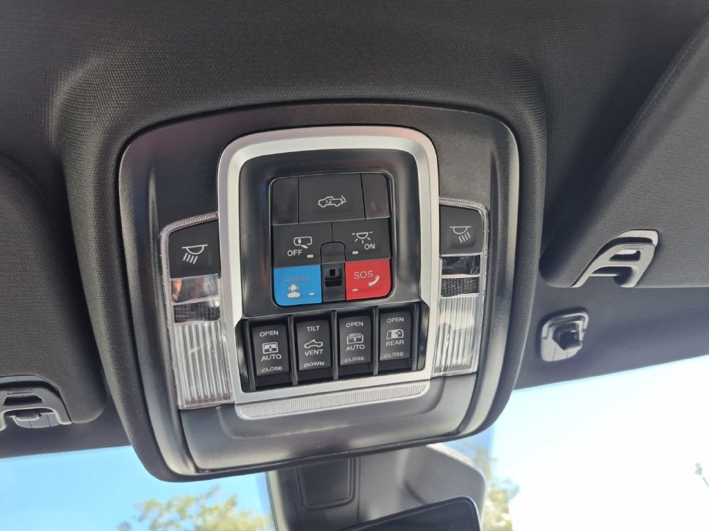 2027 RAM Ram 1500 RAM 1500 LARAMIE CREW CAB 4X4 5'7' BOX