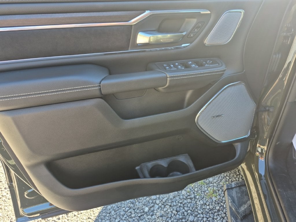 2027 RAM Ram 1500 RAM 1500 LARAMIE CREW CAB 4X4 5'7' BOX
