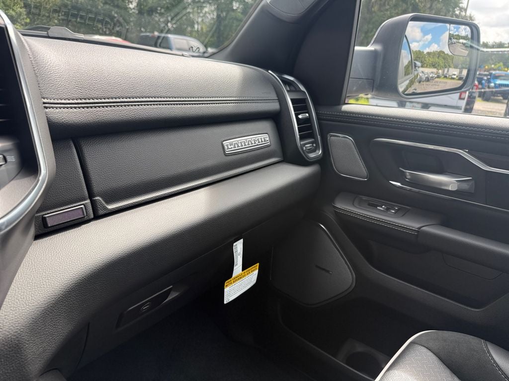 2027 RAM Ram 1500 RAM 1500 LARAMIE CREW CAB 4X4 5'7' BOX
