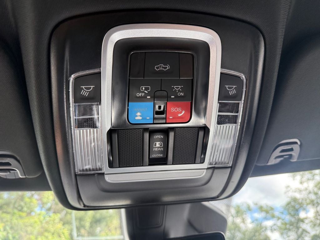 2027 RAM Ram 1500 RAM 1500 LARAMIE CREW CAB 4X4 5'7' BOX