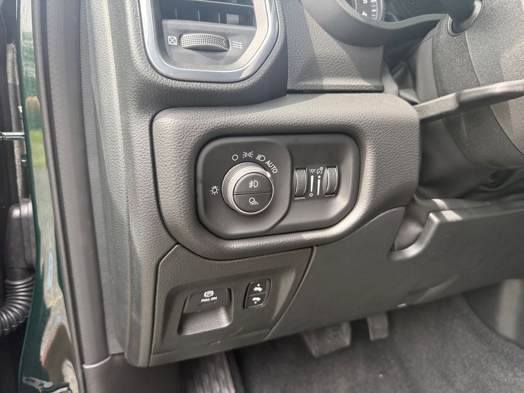 2027 RAM Ram 1500 RAM 1500 LARAMIE CREW CAB 4X4 5'7' BOX