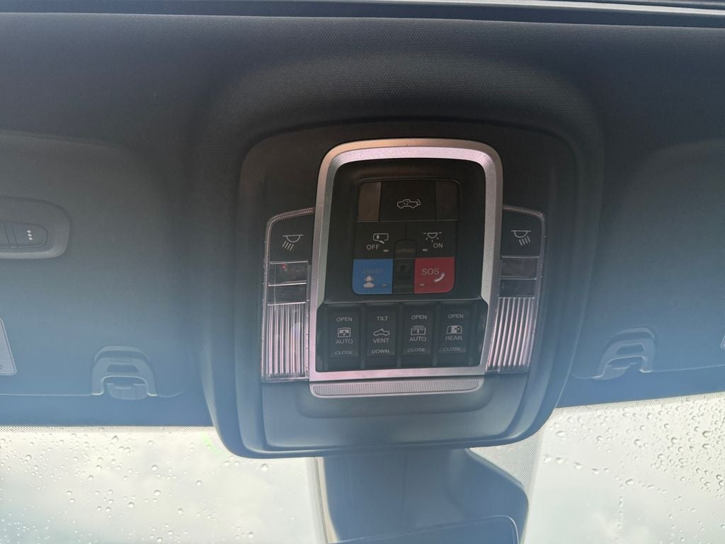 2025 RAM 1500 Rebel Crew Cab 4x4 5'7' Box