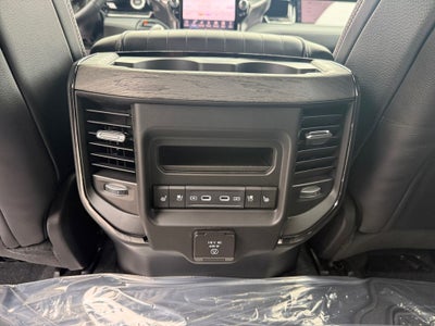 2026 RAM Ram 1500 RAM 1500 LIMITED CREW CAB 4X4 6'4' BOX