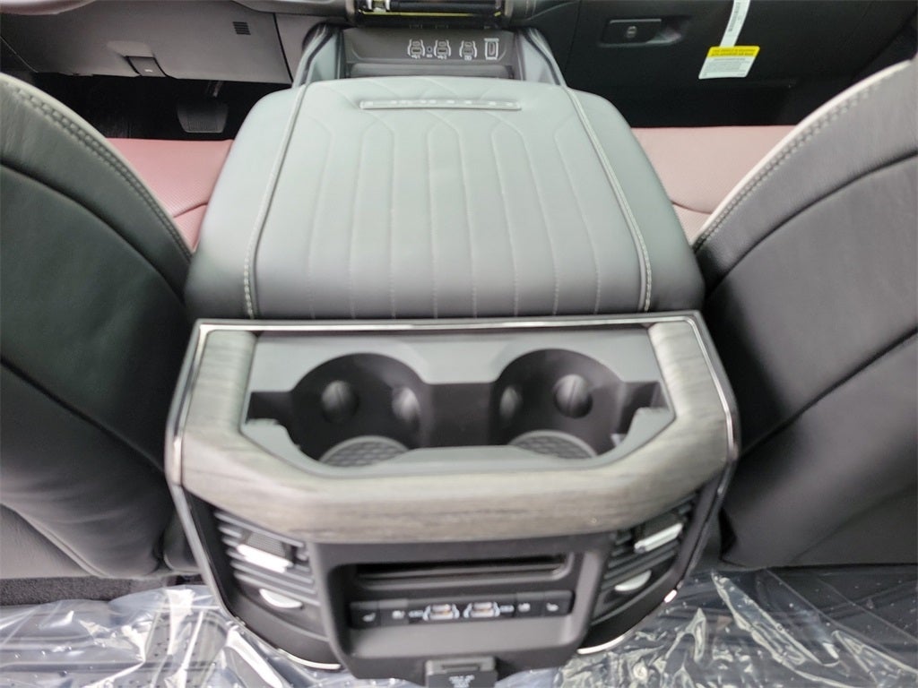 2026 RAM Ram 1500 RAM 1500 LIMITED CREW CAB 4X4 6'4' BOX