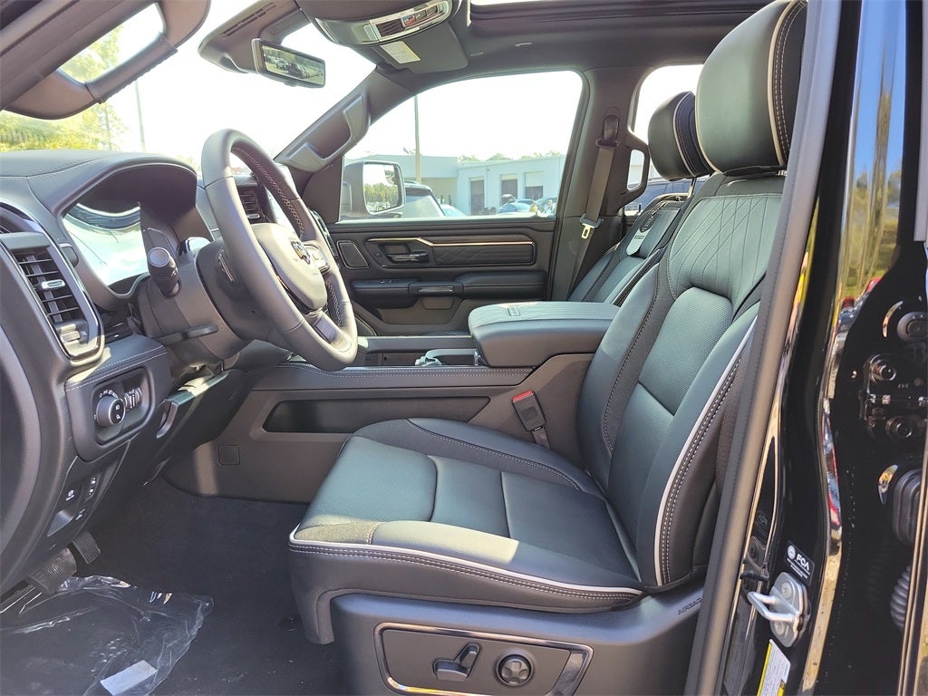 2026 RAM Ram 1500 RAM 1500 LIMITED CREW CAB 4X4 6'4' BOX