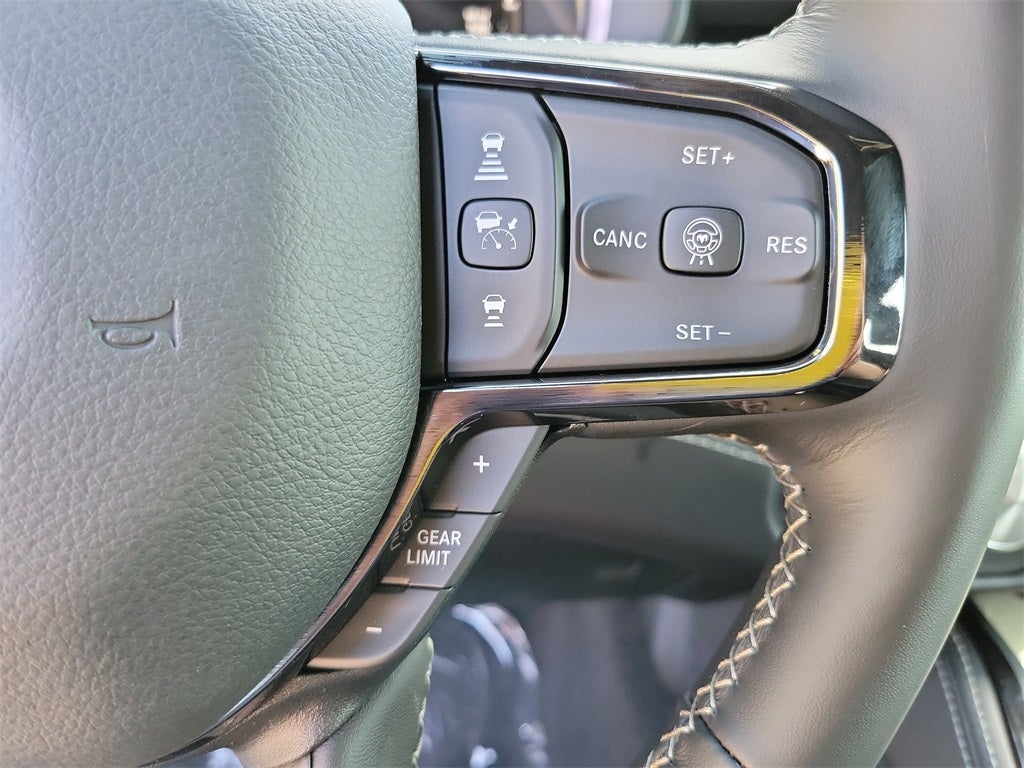 2026 RAM Ram 1500 RAM 1500 LIMITED CREW CAB 4X4 6'4' BOX