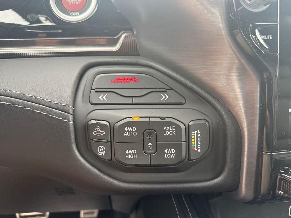 2026 RAM Ram 1500 RAM 1500 RHO CREW CAB 4X4 5'7' BOX