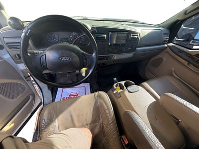 2006 Ford F-450 Chassis XL DRW