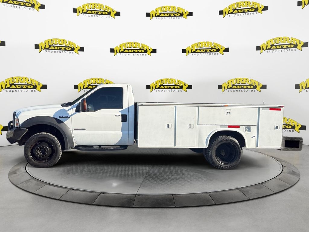 2006 Ford F-450 Chassis XL DRW