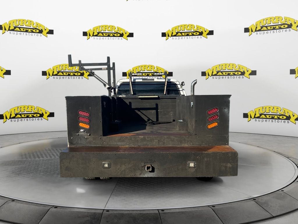 2006 Ford F-450 Chassis XL DRW