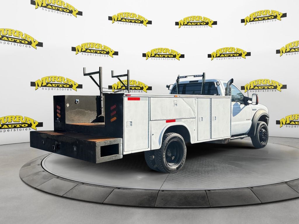 2006 Ford F-450 Chassis XL DRW