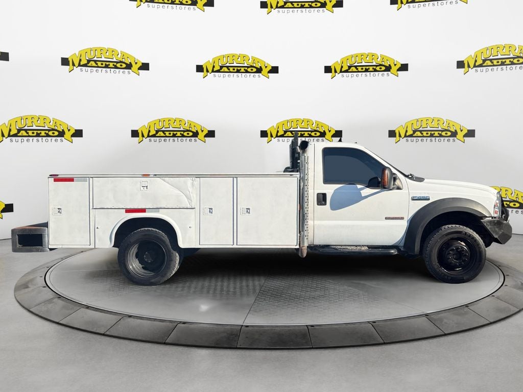 2006 Ford F-450 Chassis XL DRW