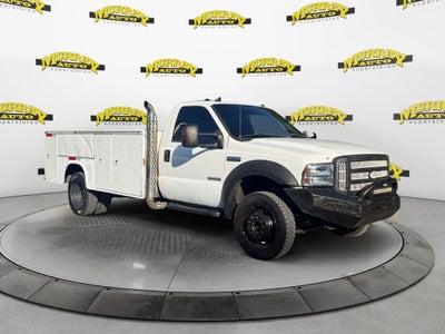 2006 Ford F-450 Chassis XL DRW