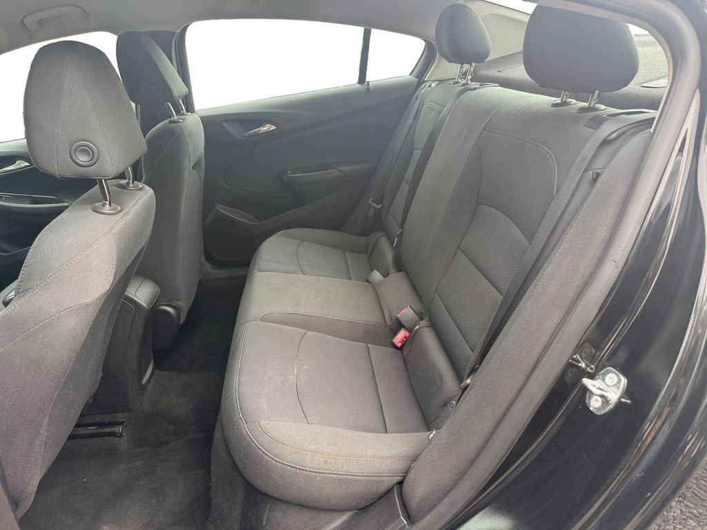 2018 Chevrolet Cruze LS Auto