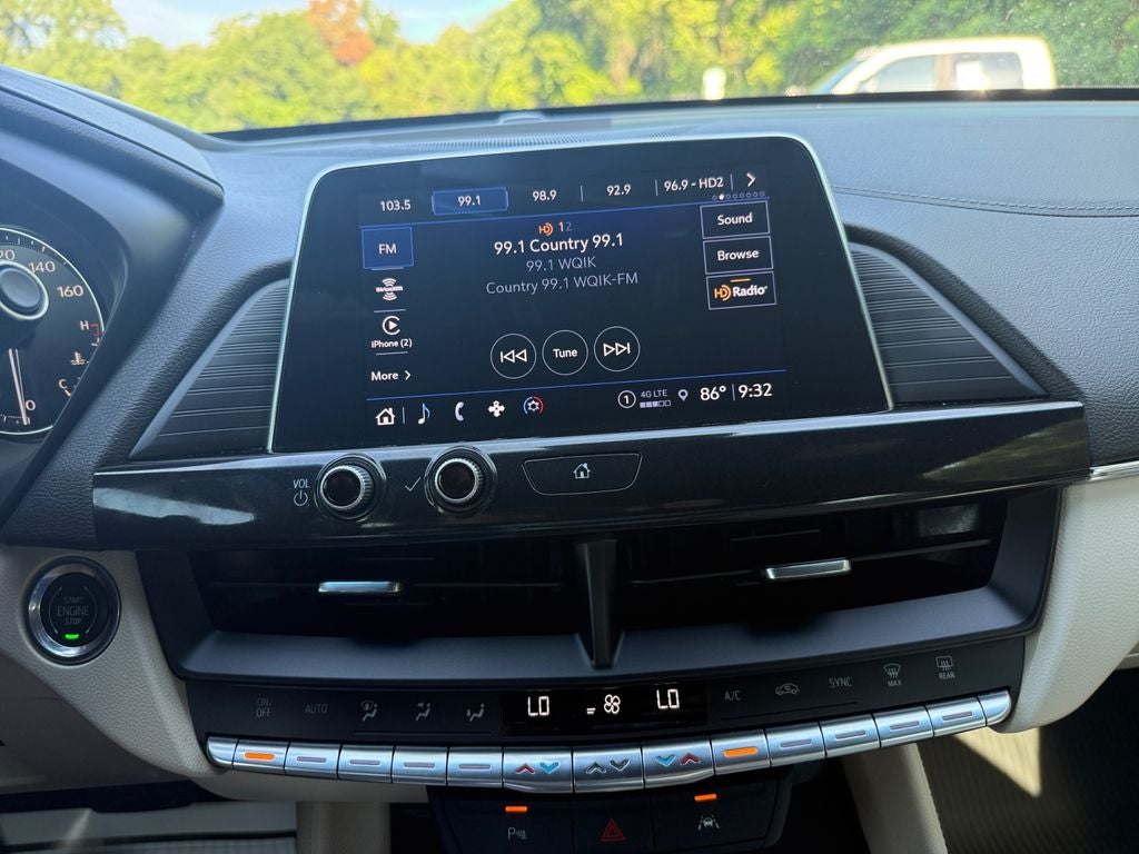 2023 Cadillac CT4 Luxury