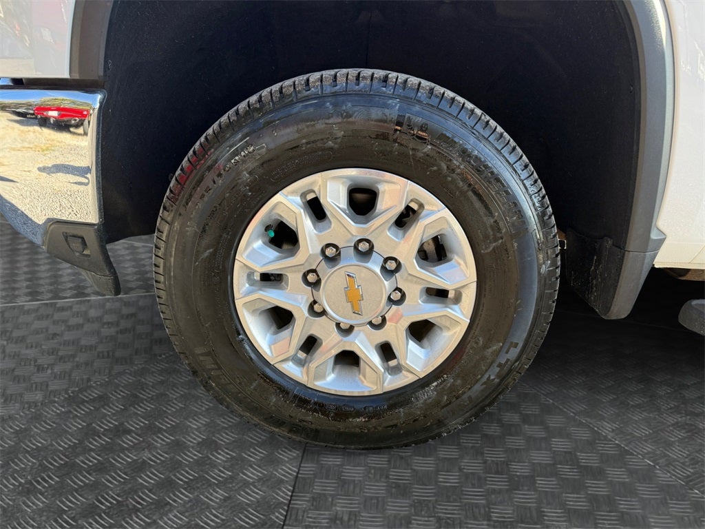 2024 Chevrolet Silverado 2500HD 4WD Crew Cab Standard Bed LT