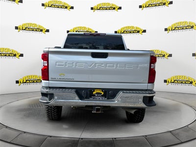 2022 Chevrolet Silverado 2500HD 4WD Crew Cab Standard Bed LT