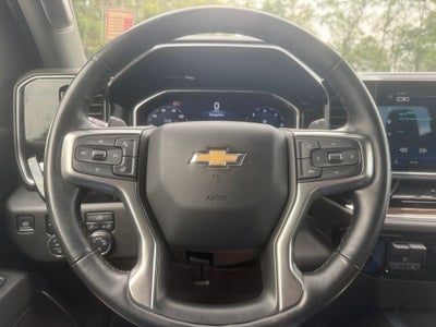 2025 Chevrolet Silverado 1500 4WD Crew Cab Standard Bed LT