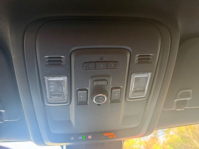 2024 GMC Yukon XL 4WD SLT