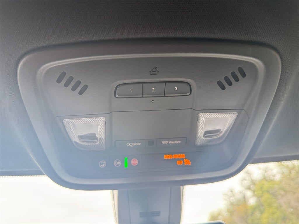 2022 Chevrolet Traverse AWD RS