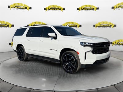 2022 Chevrolet Suburban 4WD RST