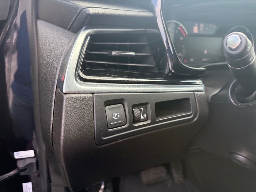 2022 Cadillac XT6 FWD Premium Luxury