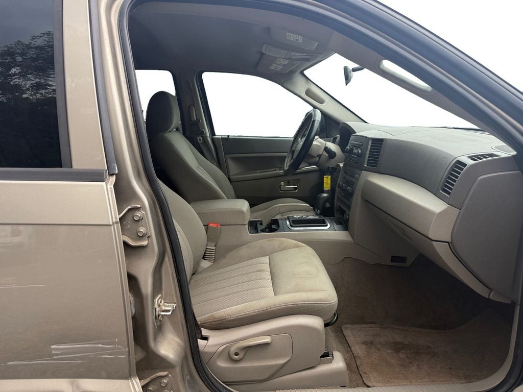 2006 Jeep Grand Cherokee Laredo