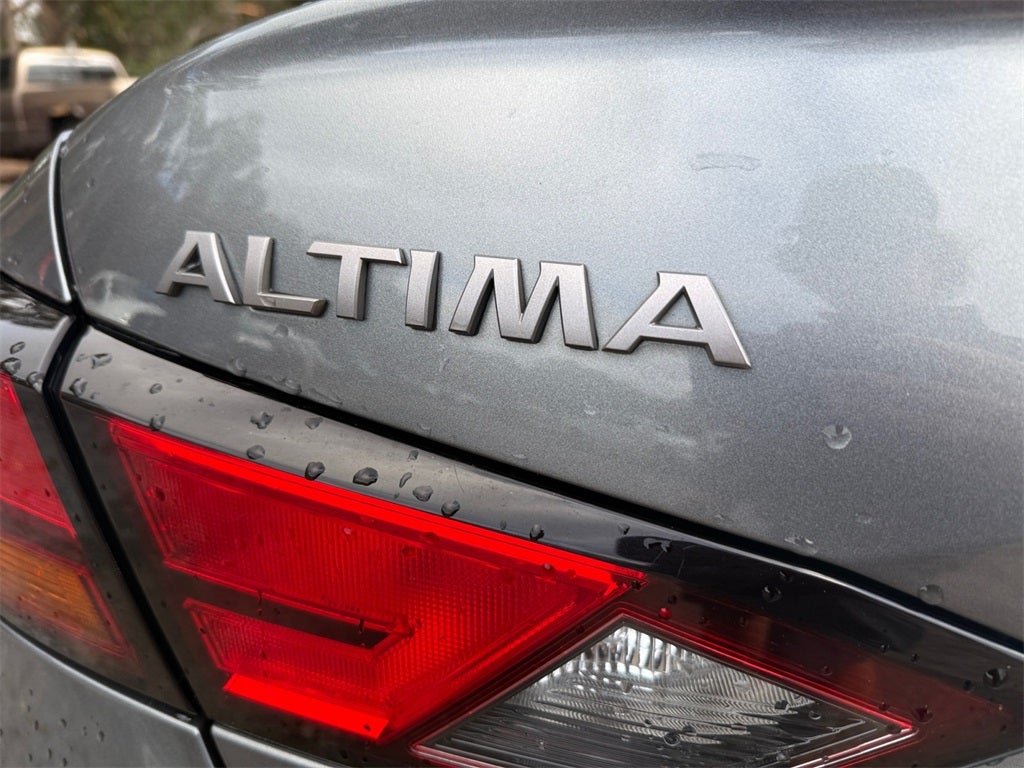 2023 Nissan Altima SV FWD