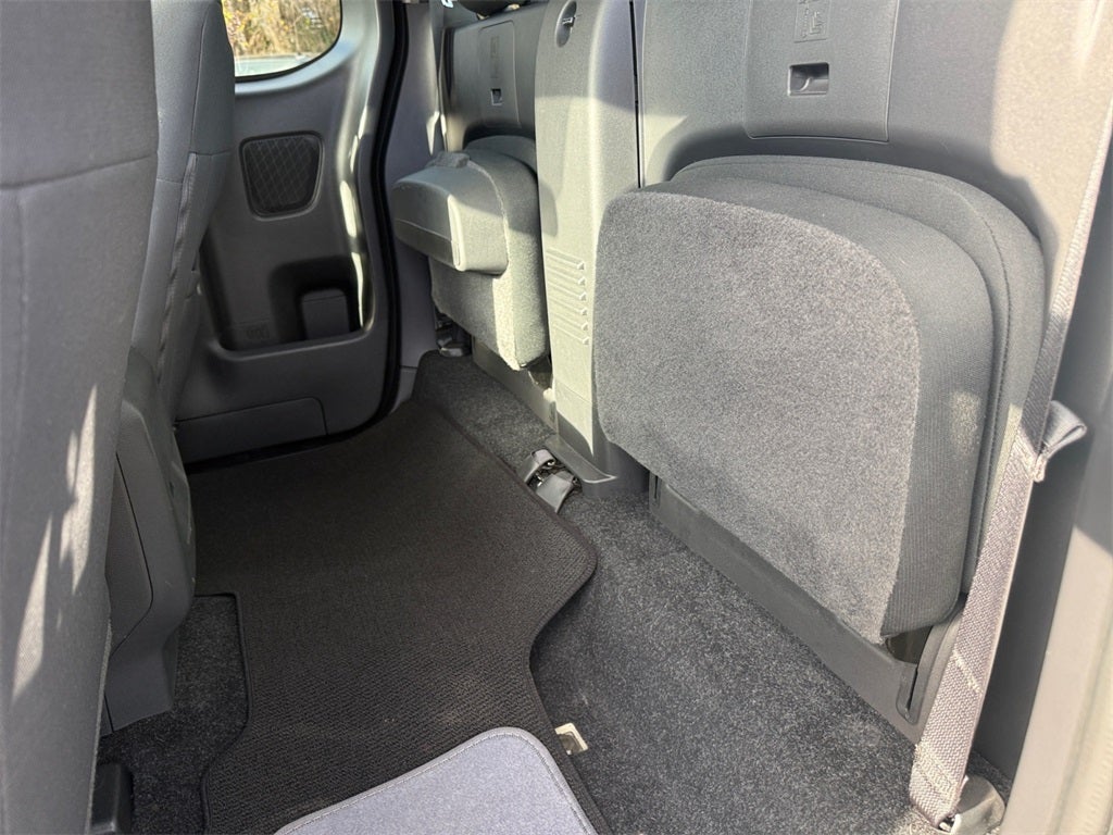 2022 Nissan Frontier King Cab S 4x2