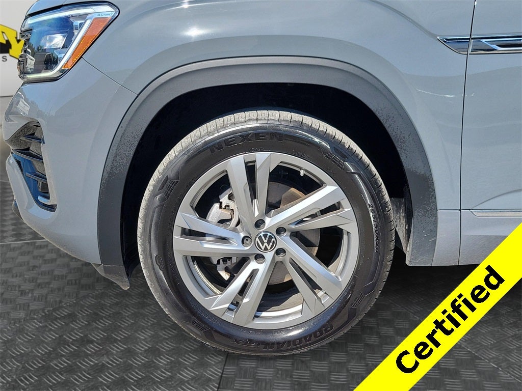 2024 Volkswagen Atlas Cross Sport 2.0T SEL R-Line