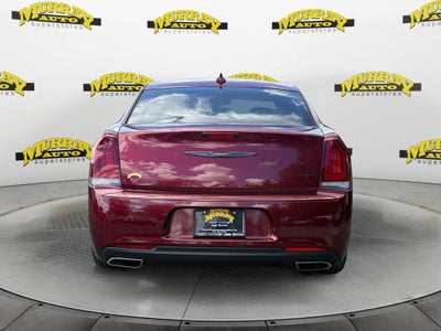 2023 Chrysler 300 Touring L
