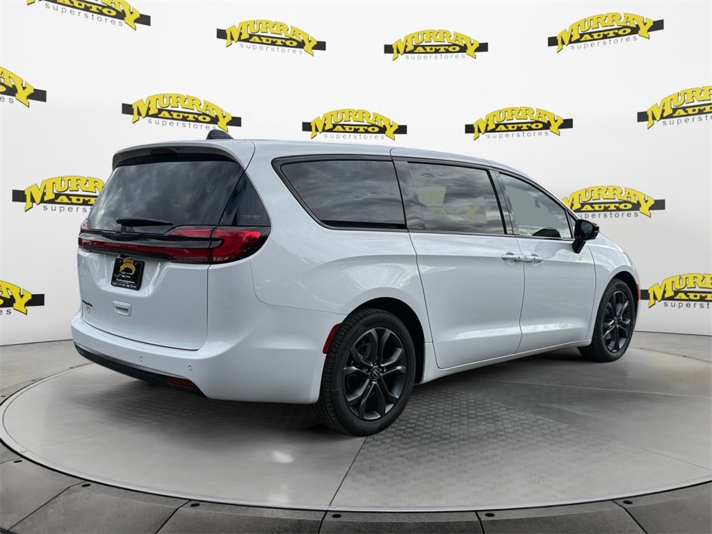 2026 Chrysler Pacifica PACIFICA SELECT