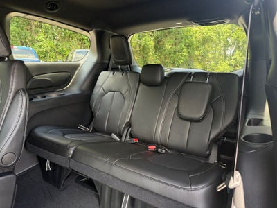 2027 Chrysler Pacifica PACIFICA LX