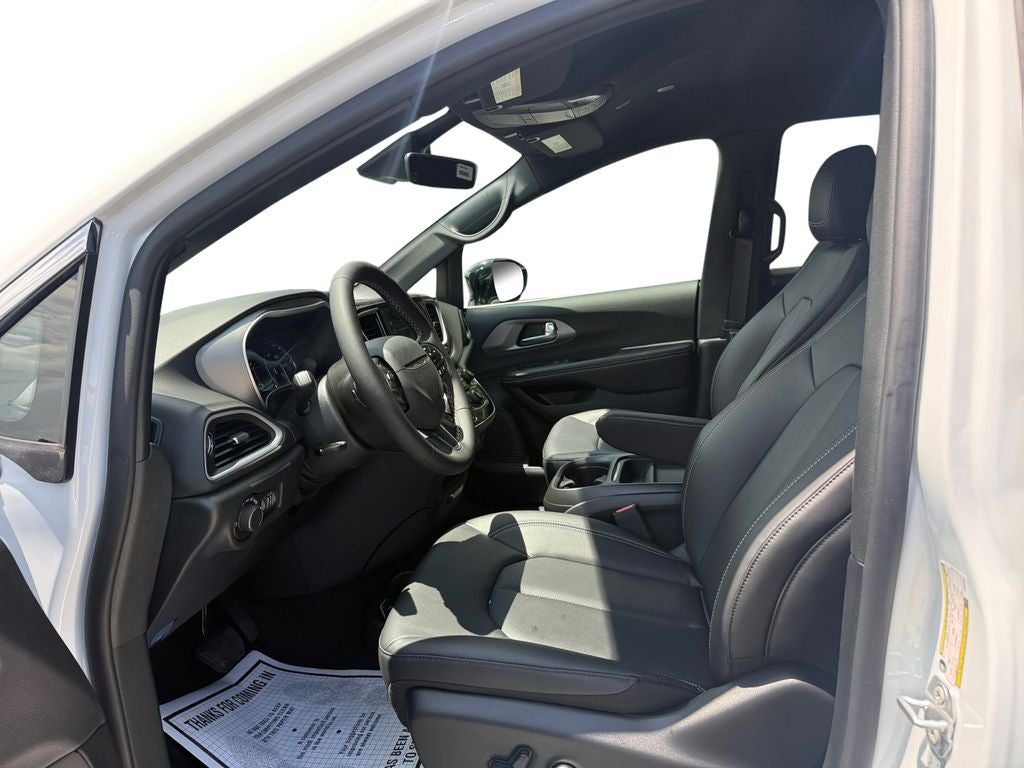 2027 Chrysler Pacifica PACIFICA LX