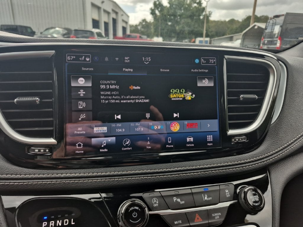 2025 Chrysler Pacifica Limited