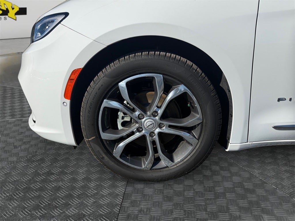 2026 Chrysler Pacifica PACIFICA PINNACLE
