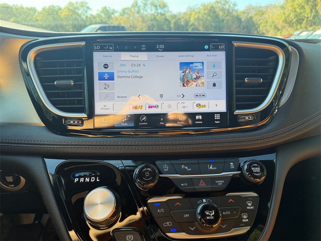 2026 Chrysler Pacifica PACIFICA PINNACLE