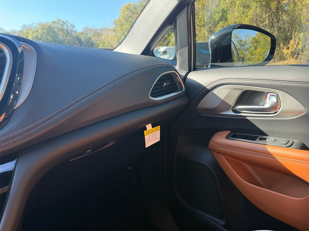 2026 Chrysler Pacifica PACIFICA PINNACLE