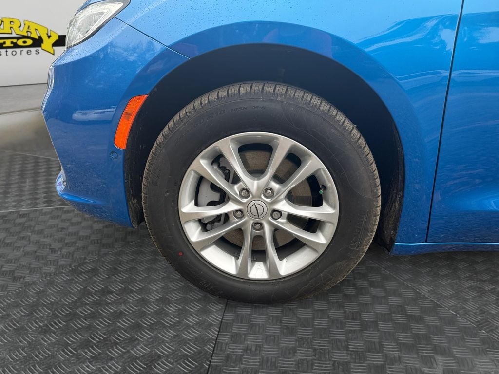 2026 Chrysler Pacifica PACIFICA SELECT AWD