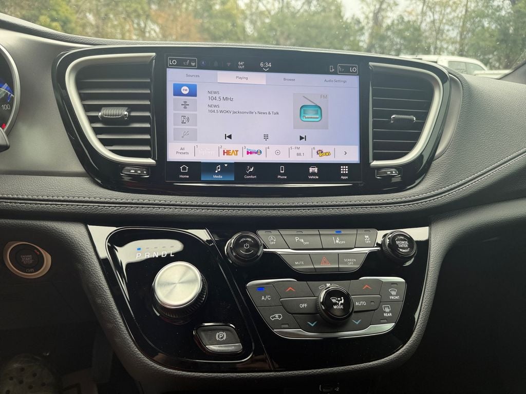 2026 Chrysler Pacifica PACIFICA SELECT AWD