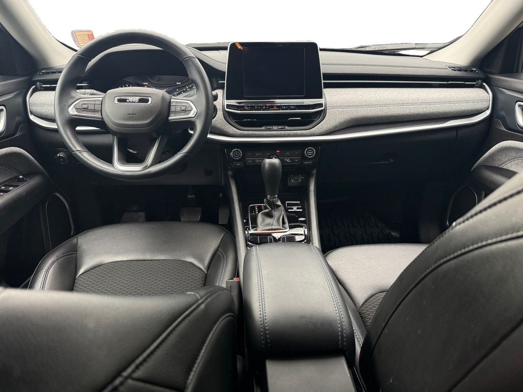 2022 Jeep Compass Latitude FWD