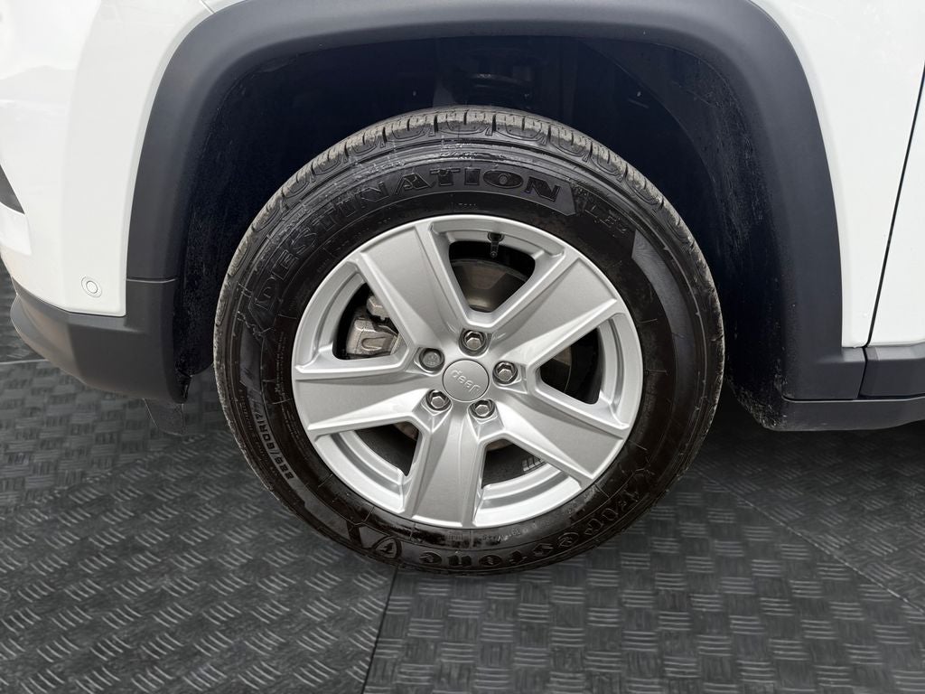 2022 Jeep Compass Latitude FWD