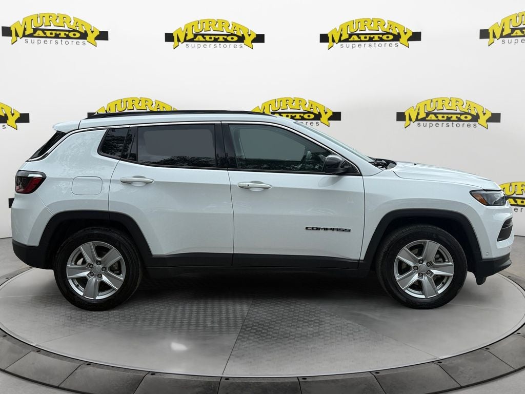 2022 Jeep Compass Latitude FWD