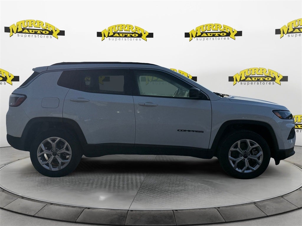 2026 Jeep Compass COMPASS LATITUDE 4X4