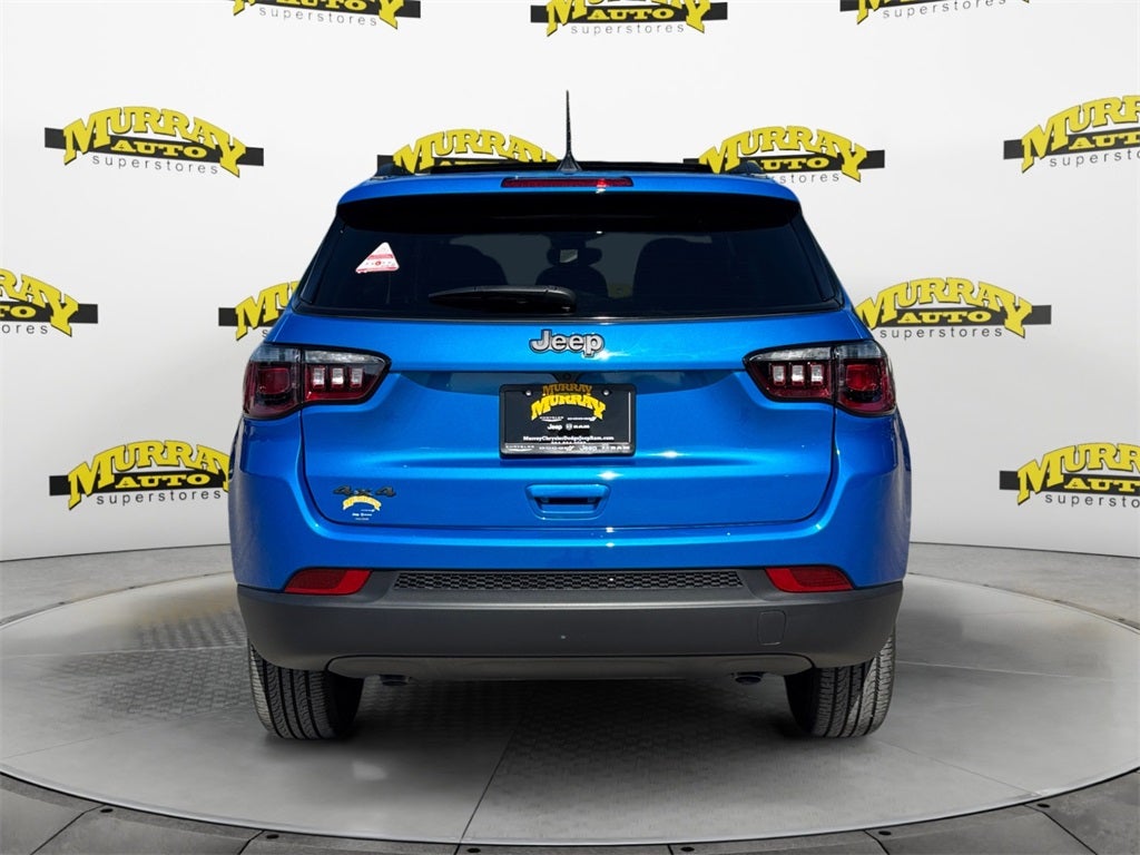 2025 Jeep Compass COMPASS LATITUDE 4X4