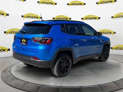 2025 Jeep Compass COMPASS LATITUDE 4X4