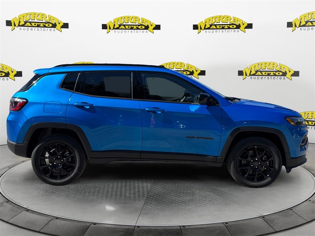 2025 Jeep Compass COMPASS LATITUDE 4X4