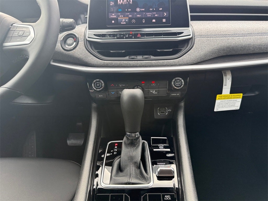 2026 Jeep Compass COMPASS LATITUDE 4X4